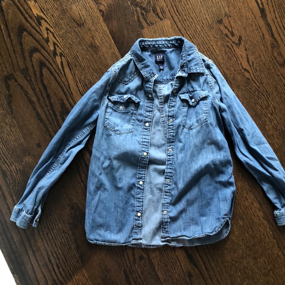 Gap Jeans button shirt